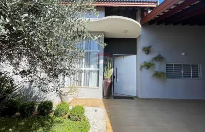 Casa para alugar em jardim terramérica iii de 237.16m² com 3 quartos, 1 suite e 4 garagens
