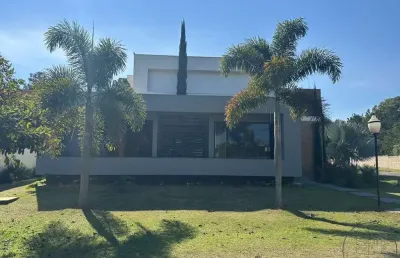 Casa de condomínio para venda em sociedade hípica de botucatu de 410.00m² com 3 quartos, 3 suites e 3 garagens