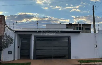 Casa para venda em parque residencial jatobá de 69.00m² com 2 quartos, 1 suite e 2 garagens
