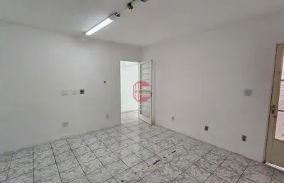 Casa para alugar em vila vianelo de 60.00m² com 2 quartos