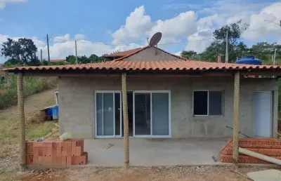 Chácara para venda em chacara santa terezinha de 100.00m² com 3 quartos e 3 suites