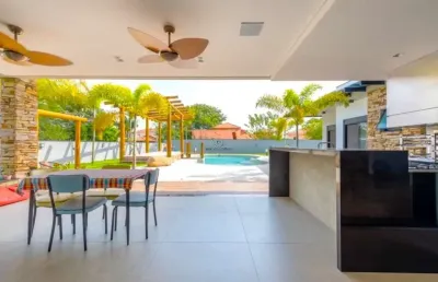 Casa para venda em condomínio vivendas do lago de 963.00m² com 3 quartos, 3 suites e 6 garagens