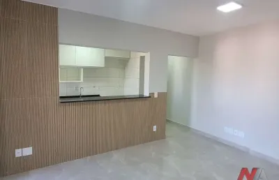 Apartamento para alugar em centro de 90.00m² com 3 quartos, 1 suite e 2 garagens