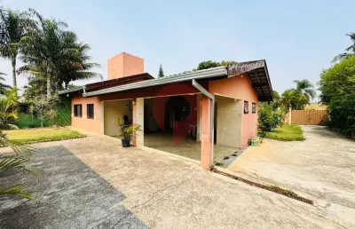Chácara para venda em santa cândida de 245.00m² com 4 quartos, 2 suites e 8 garagens