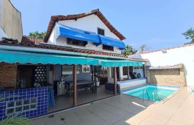 Casa de condomínio para venda em taquara de 233.00m² com 3 quartos, 3 suites e 2 garagens