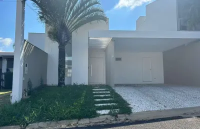 Casa para alugar em jardim colibri de 250.00m² com 3 quartos, 1 suite e 2 garagens