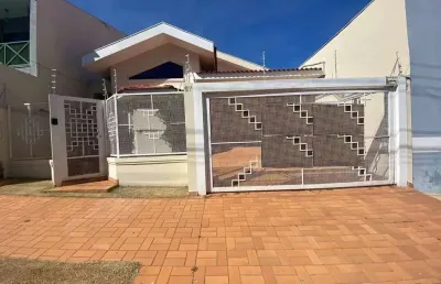 Casa para alugar em jardim são francisco de 360.00m² com 3 quartos, 1 suite e 4 garagens