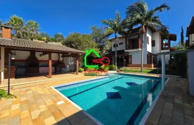 Casa para venda e aluguel em bosque de 400.00m² com 4 quartos, 4 suites e 6 garagens