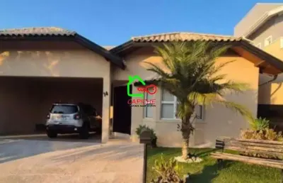 Casa para alugar em bosque de 228.00m² com 3 quartos, 3 suites e 4 garagens