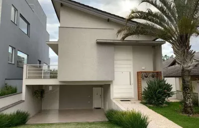 Casa para venda em vila uberabinha de 250.00m² com 3 quartos, 3 suites e 4 garagens