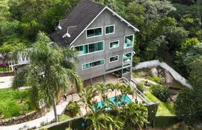 Casa para venda em santa inês de 700.00m² com 4 quartos, 4 suites e 9 garagens