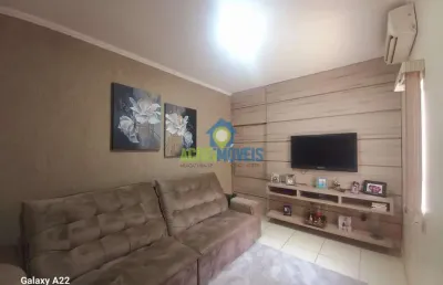 Casa para venda em planalto de 203.29m² com 3 quartos, 1 suite e 2 garagens