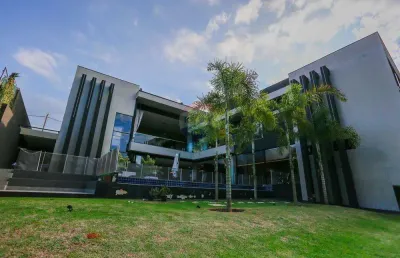 Casa de condomínio para venda em araçoiaba da serra de 540.00m² com 4 quartos, 4 suites e 8 garagens