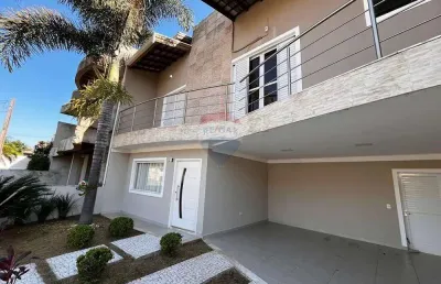 Casa de condomínio para alugar em jardim flamboyant de 210.00m² com 4 quartos, 2 suites e 4 garagens