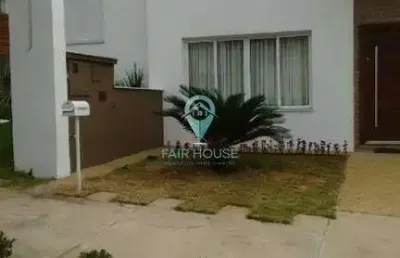 Casa para venda em itapeva de 240.00m² com 3 quartos e 2 suites