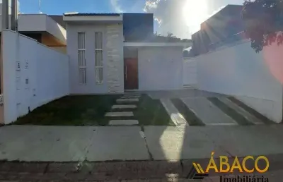 Casa para venda em parque espraiado de 110.00m² com 3 quartos, 1 suite e 2 garagens