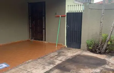 Casa para venda em são joaquim de 215.00m² com 3 quartos, 1 suite e 2 garagens