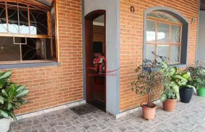 Casa para venda em vila santa terezinha de 227.00m² com 4 quartos, 1 suite e 3 garagens
