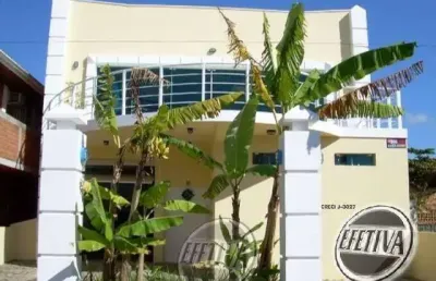 Casa para venda em guaratuba de 260.00m² com 2 quartos, 2 suites e 2 garagens