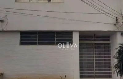 Casa para alugar em centro de 80.00m² com 3 quartos e 1 garagem