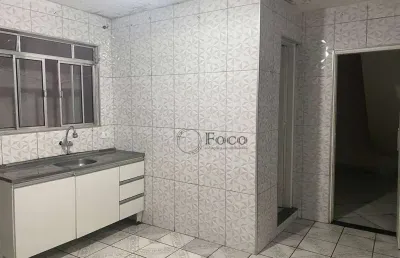 Casa para alugar em vila itapoan de 80.00m² com 1 quarto