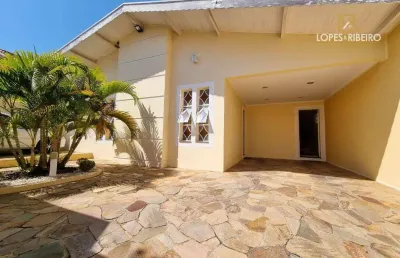 Casa para venda em bairro alto de 240.00m² com 3 quartos, 1 suite e 3 garagens