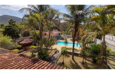 Chácara para venda em bananal de 600.00m² com 5 quartos, 1 suite e 8 garagens