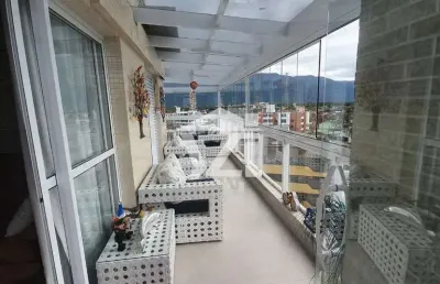 Cobertura para venda em centro de 271.00m² com 4 quartos, 3 suites e 4 garagens