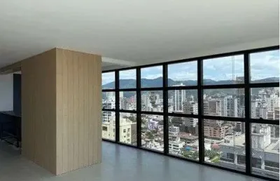 Apartamento para venda em meia praia de 148.00m² com 3 quartos, 3 suites e 3 garagens