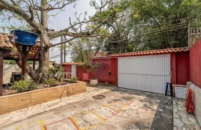 Casa para venda em portuguesa de 399.00m² com 2 quartos, 2 suites e 3 garagens