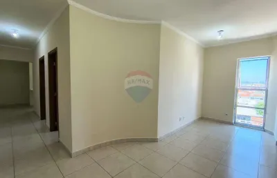 Sala comercial para venda em centro de 65.00m² com 1 garagem