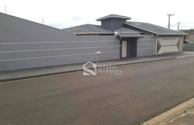 Casa para venda em jardim regente de 236.00m² com 3 quartos, 1 suite e 3 garagens