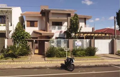 Sobrado para venda em jardim santa rosa de 390.00m² com 4 quartos, 3 suites e 4 garagens