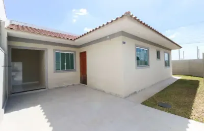 Casa para venda em veneza de 67.00m² com 3 quartos e 2 garagens
