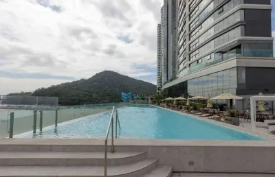 Apartamento para venda em centro de 230.00m² com 4 quartos, 4 suites e 4 garagens