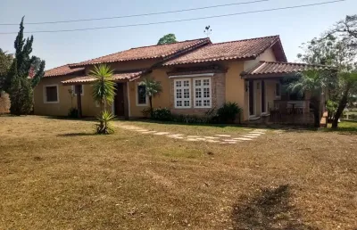 Fazenda / sítio para venda em centro de 99999.00m² com 3 quartos, 2 suites e 6 garagens