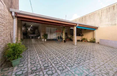 Casa para venda em jardim são jorge de 243.33m² com 3 quartos, 1 suite e 4 garagens
