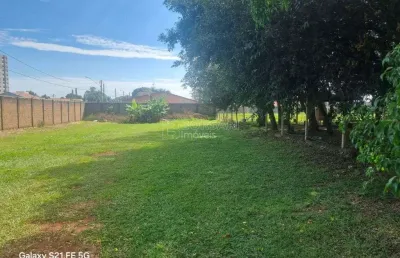 Terreno à venda na Avenida Francescopaolo Celenza, Jardim Athenas, Araraquara