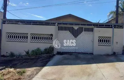 Casa para venda em vila aeroporto de 120.00m² com 3 quartos, 3 suites e 2 garagens