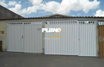 Casa para alugar em jardim tropical de 45.00m² com 2 quartos e 1 garagem