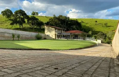 Chácara para venda em borda da mata de 256.00m² com 4 quartos, 2 suites e 30 garagens