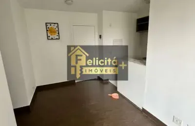 Apartamento para alugar em padroeira de 48.00m² com 2 quartos e 1 garagem