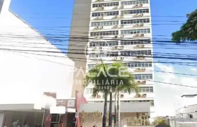 Sala comercial para venda e aluguel em centro de 64.00m² com 1 garagem