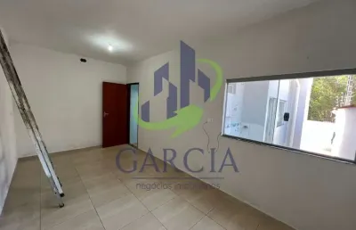Casa para alugar em jardim murilo de 100.00m² com 1 quarto e 1 garagem