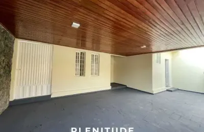 Casa para alugar em vila nova de 227.00m² com 3 quartos, 1 suite e 2 garagens