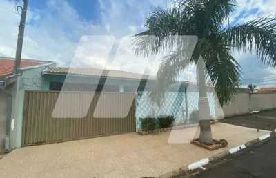 Casa para venda em são pedro de 155.00m² com 3 quartos, 1 suite e 2 garagens
