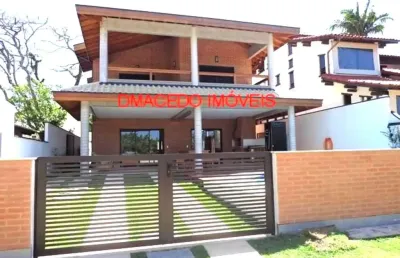 Casa para venda em condominio lagoinha de 363.00m² com 4 quartos, 4 suites e 2 garagens