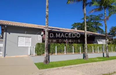 Casa para alugar em condominio lagoinha de 371.00m² com 4 quartos, 3 suites e 4 garagens