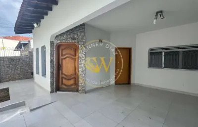 Casa para venda em vila santa cruz de 174.00m² com 3 quartos, 1 suite e 2 garagens