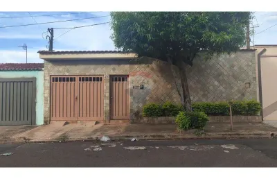 Casa para venda em jardim manoel penna de 116.00m² com 3 quartos, 2 suites e 2 garagens